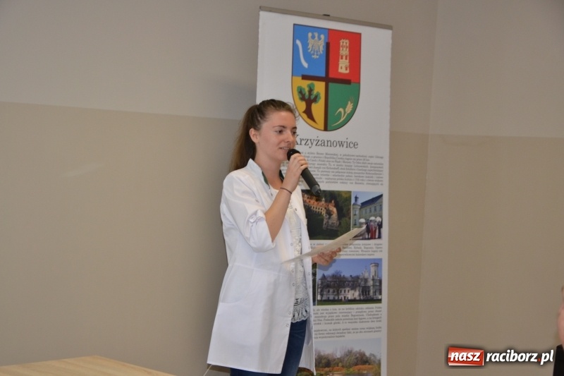 Zdjęcie w galerii na portalu naszraciborz.pl: W Owsiszczach otwarto klub Senior plus wiadomości z regionu