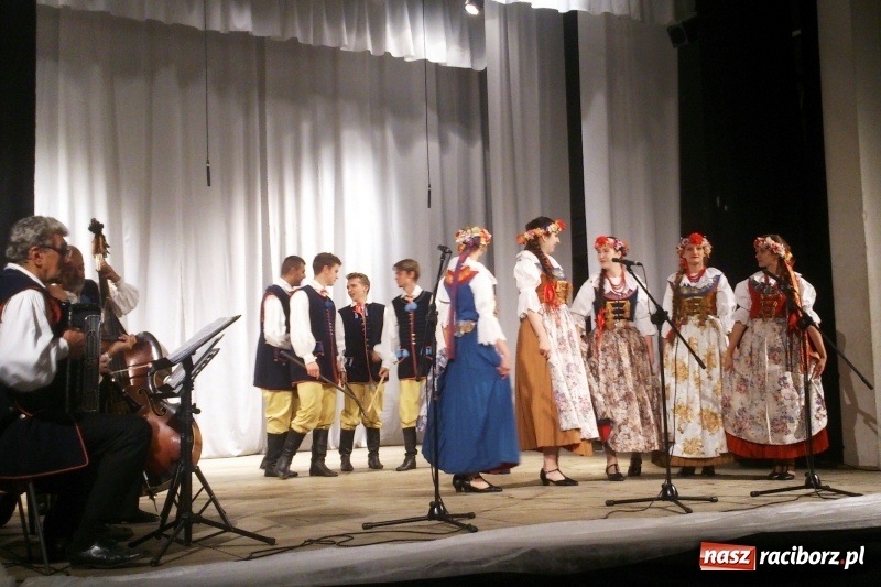 Zdjęcie w galerii na portalu naszraciborz.pl: Koncerty edukacyjne raciborskiej Strzechy  wiadomości z regionu