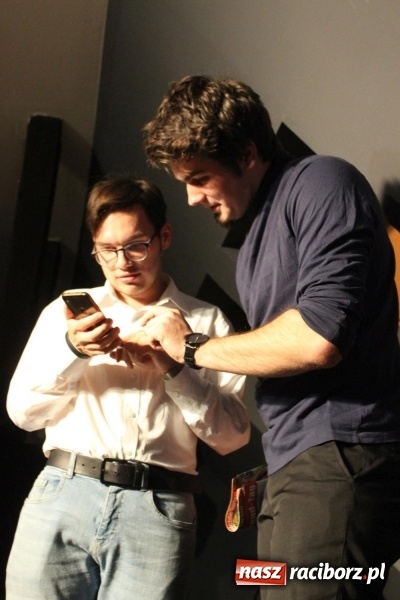 Zdjęcie w galerii na portalu naszraciborz.pl: Kabaret Za Mało Duży debiutuje na scenie  wiadomości z regionu