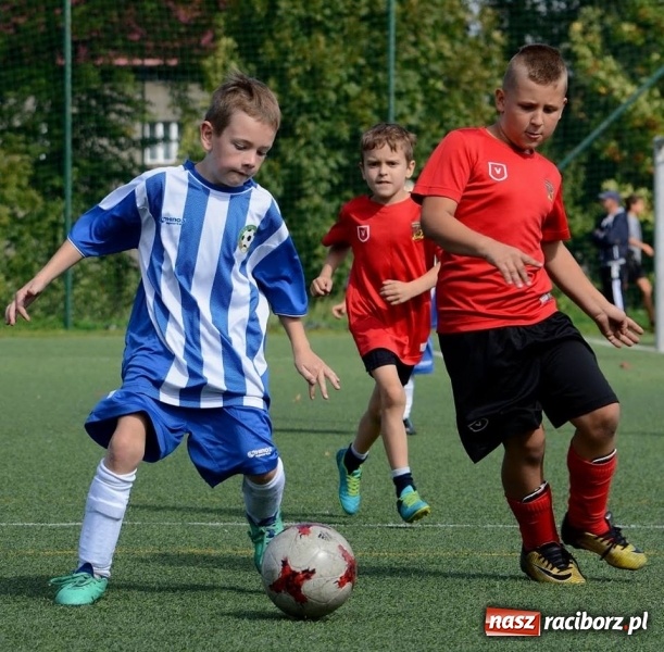 Zdjęcie w galerii na portalu naszraciborz.pl: Trzecie miejsce żaków LKS Tworków na turnieju w Tychach wiadomości z regionu