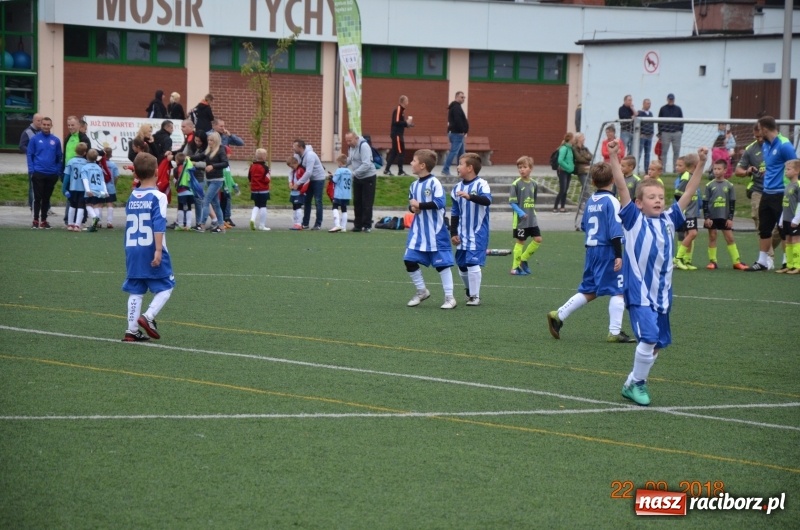 Zdjęcie w galerii na portalu naszraciborz.pl: Trzecie miejsce żaków LKS Tworków na turnieju w Tychach wiadomości z regionu