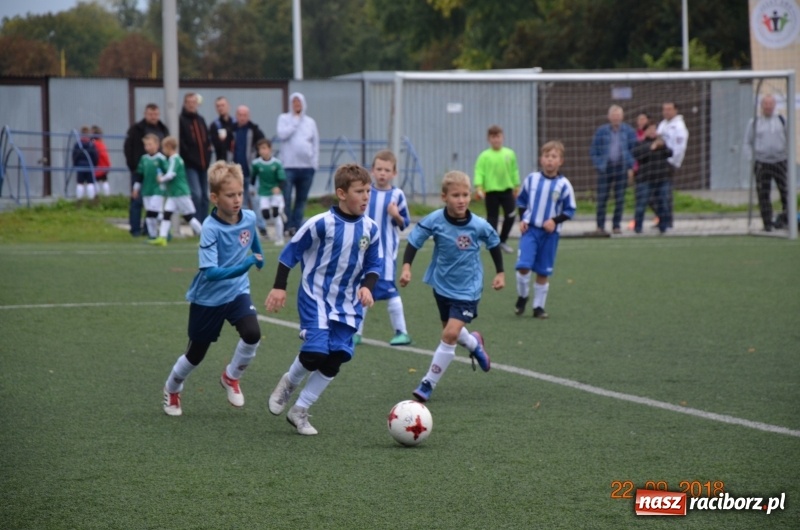 Zdjęcie w galerii na portalu naszraciborz.pl: Trzecie miejsce żaków LKS Tworków na turnieju w Tychach wiadomości z regionu
