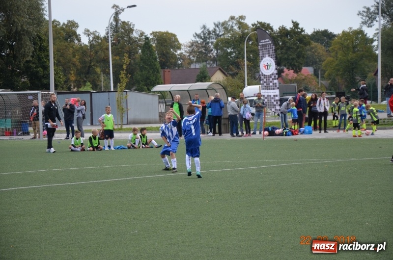 Zdjęcie w galerii na portalu naszraciborz.pl: Trzecie miejsce żaków LKS Tworków na turnieju w Tychach wiadomości z regionu