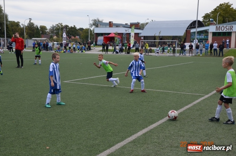 Zdjęcie w galerii na portalu naszraciborz.pl: Trzecie miejsce żaków LKS Tworków na turnieju w Tychach wiadomości z regionu