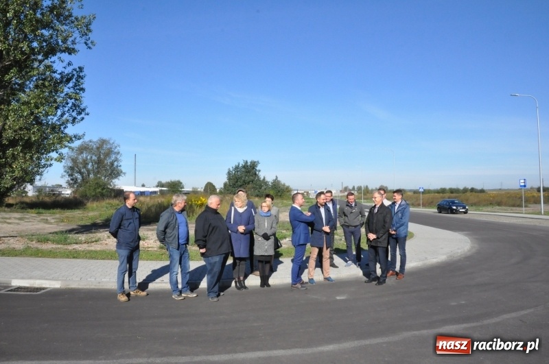 Zdjęcie w galerii na portalu naszraciborz.pl: Coraz więcej nowych zakładów w Raciborzu Ostrogu. Miasto pochwaliło się dwiema strefami gospodarczymi przy Uldze  wiadomości z regionu