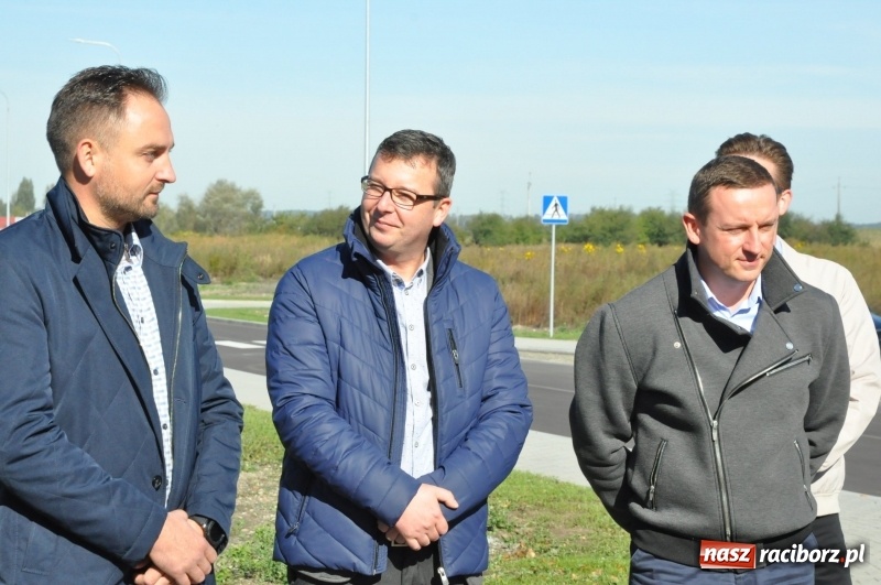 Zdjęcie w galerii na portalu naszraciborz.pl: Coraz więcej nowych zakładów w Raciborzu Ostrogu. Miasto pochwaliło się dwiema strefami gospodarczymi przy Uldze  wiadomości z regionu