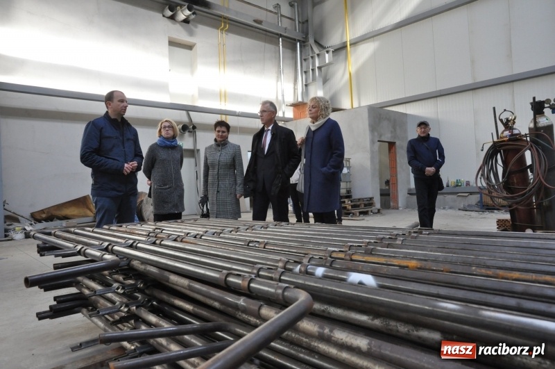 Zdjęcie w galerii na portalu naszraciborz.pl: Coraz więcej nowych zakładów w Raciborzu Ostrogu. Miasto pochwaliło się dwiema strefami gospodarczymi przy Uldze  wiadomości z regionu