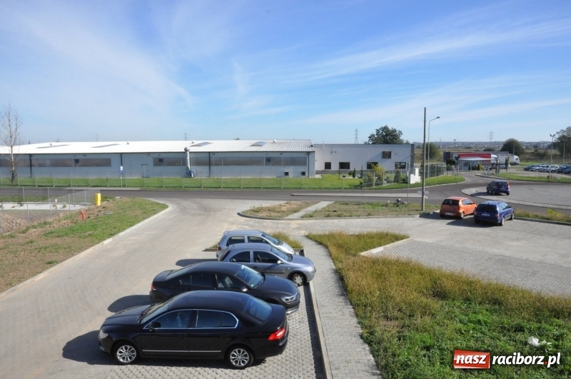 Zdjęcie w galerii na portalu naszraciborz.pl: Coraz więcej nowych zakładów w Raciborzu Ostrogu. Miasto pochwaliło się dwiema strefami gospodarczymi przy Uldze  wiadomości z regionu