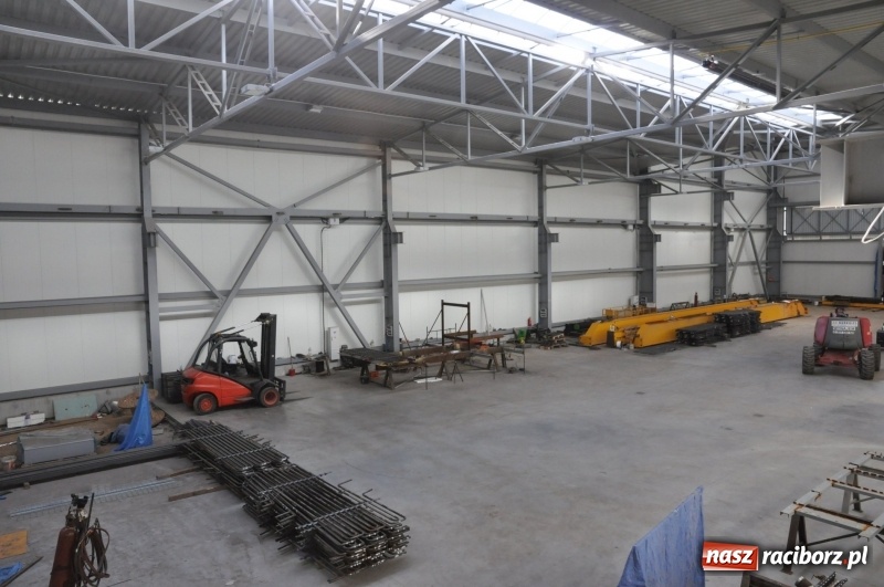 Zdjęcie w galerii na portalu naszraciborz.pl: Coraz więcej nowych zakładów w Raciborzu Ostrogu. Miasto pochwaliło się dwiema strefami gospodarczymi przy Uldze  wiadomości z regionu