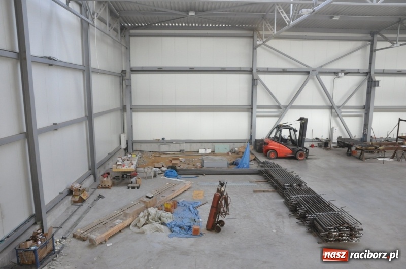 Zdjęcie w galerii na portalu naszraciborz.pl: Coraz więcej nowych zakładów w Raciborzu Ostrogu. Miasto pochwaliło się dwiema strefami gospodarczymi przy Uldze  wiadomości z regionu