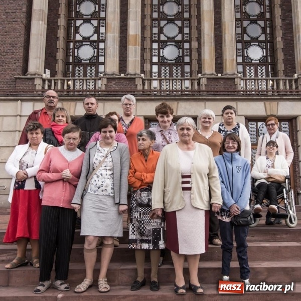 Zdjęcie w galerii na portalu naszraciborz.pl: PUMA 2018. Raciborzanie pokazali sztukę o Chrystusie wiadomości z regionu