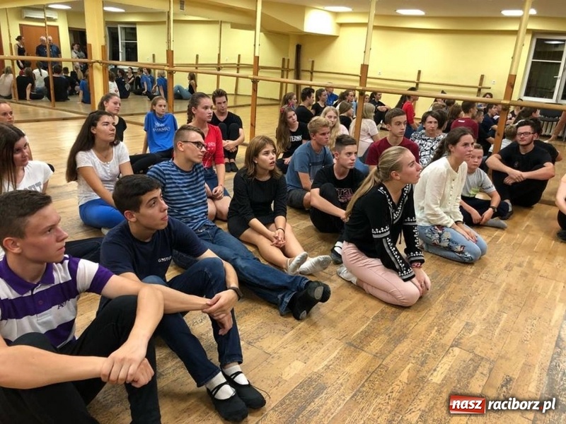 Zdjęcie w galerii na portalu naszraciborz.pl: Kornowac. Przez taniec do wiedzy i przyjaźni  wiadomości z regionu