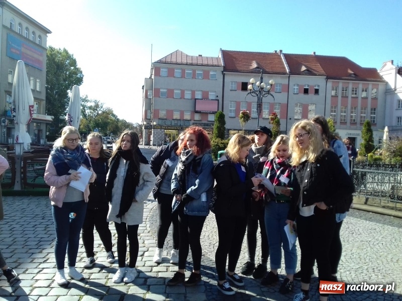 Zdjęcie w galerii na portalu naszraciborz.pl: Europejski Dzień Języków Obcych w Ekonomiku wiadomości z regionu