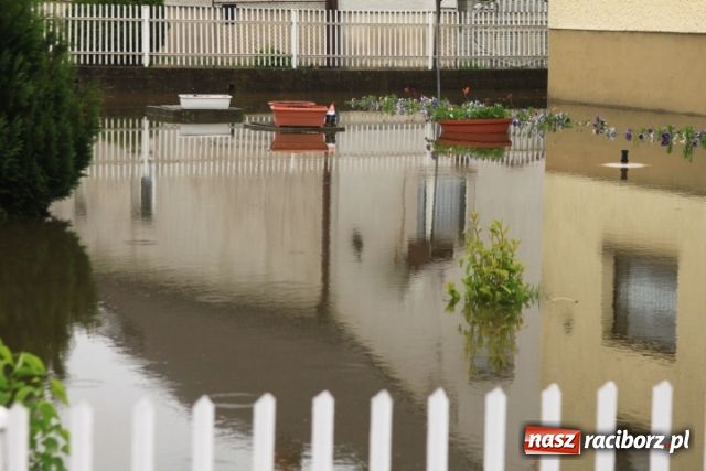 Zdjęcie w galerii na portalu naszraciborz.pl: Zalało drugą część Turza wiadomości z regionu