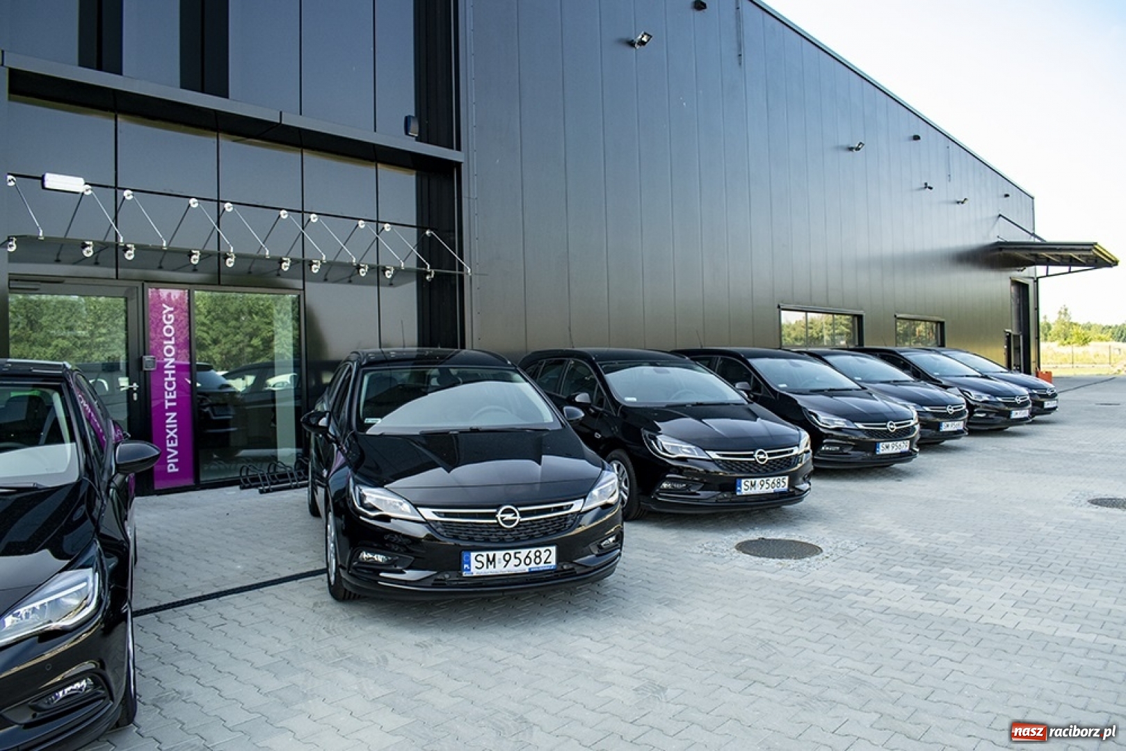 Zdjęcie w galerii na portalu naszraciborz.pl: Małe i średnie przedsiębiorstwa – niedoceniana siła napędowa lokalnej gospodarki wiadomości z regionu