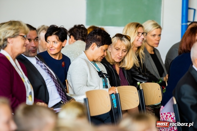 Zdjęcie w galerii na portalu naszraciborz.pl: Obchody 80-lecia szkoły w Ocicach FOTO i WIDEO wiadomości z regionu
