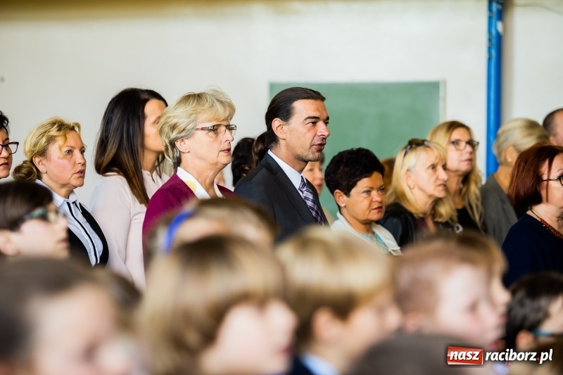 Zdjęcie w galerii na portalu naszraciborz.pl: Obchody 80-lecia szkoły w Ocicach FOTO i WIDEO wiadomości z regionu