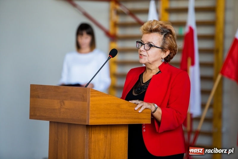 Zdjęcie w galerii na portalu naszraciborz.pl: Obchody 80-lecia szkoły w Ocicach FOTO i WIDEO wiadomości z regionu