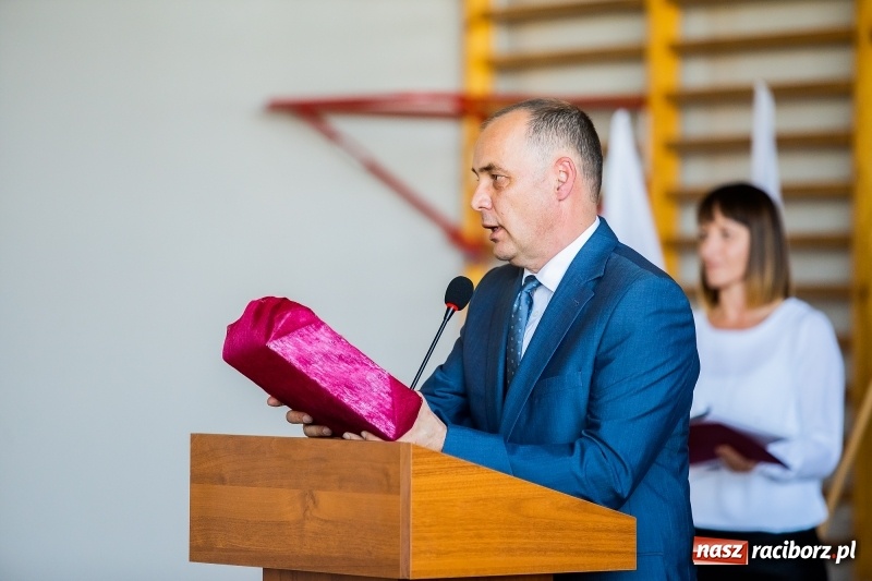 Zdjęcie w galerii na portalu naszraciborz.pl: Obchody 80-lecia szkoły w Ocicach FOTO i WIDEO wiadomości z regionu