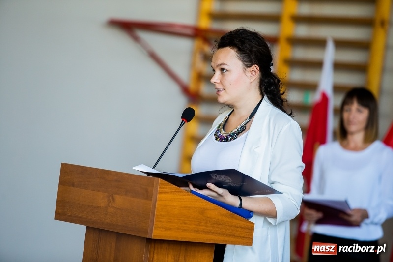 Zdjęcie w galerii na portalu naszraciborz.pl: Obchody 80-lecia szkoły w Ocicach FOTO i WIDEO wiadomości z regionu