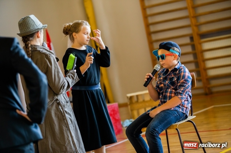 Zdjęcie w galerii na portalu naszraciborz.pl: Obchody 80-lecia szkoły w Ocicach FOTO i WIDEO wiadomości z regionu