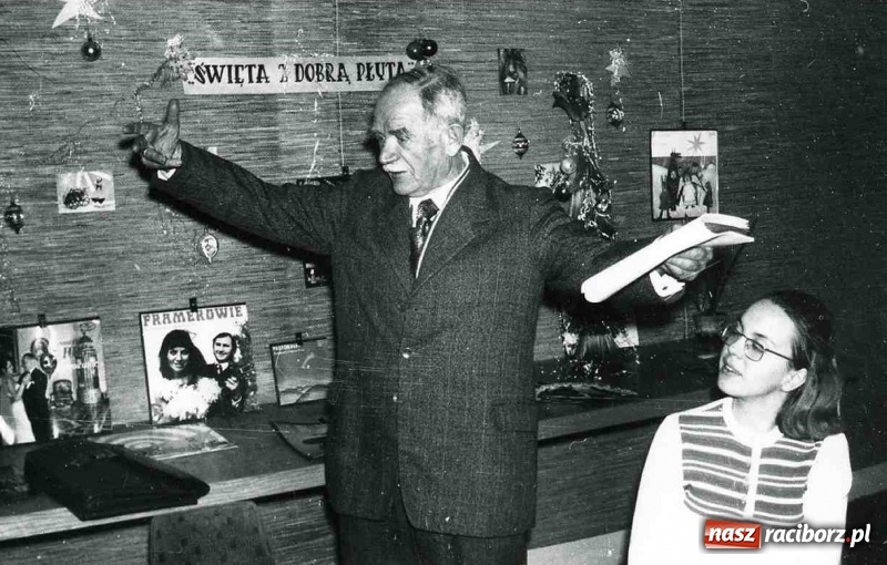 Zdjęcie w galerii na portalu naszraciborz.pl: Poznaj swoją bibliotekę. Historia filii numer 6 przy Powiatowym Domu Kultury wiadomości z regionu