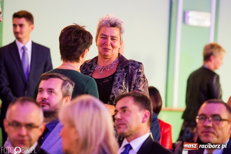 Zdjęcie w galerii na portalu naszraciborz.pl: Po raz szósty wręczono dziś Filary Ziemi Raciborskiej wiadomości z regionu