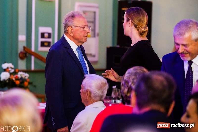 Zdjęcie w galerii na portalu naszraciborz.pl: Po raz szósty wręczono dziś Filary Ziemi Raciborskiej wiadomości z regionu