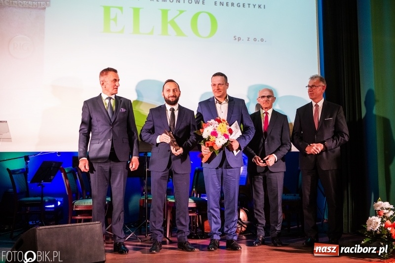 Zdjęcie w galerii na portalu naszraciborz.pl: Po raz szósty wręczono dziś Filary Ziemi Raciborskiej wiadomości z regionu