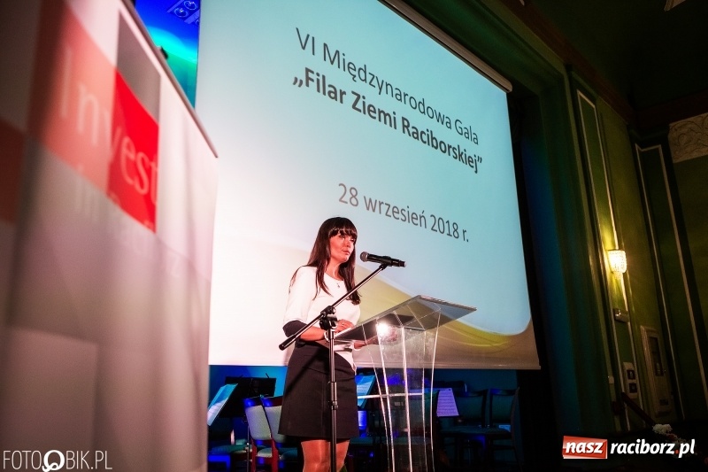 Zdjęcie w galerii na portalu naszraciborz.pl: Po raz szósty wręczono dziś Filary Ziemi Raciborskiej wiadomości z regionu