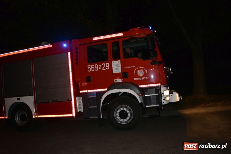 Zdjęcie w galerii na portalu naszraciborz.pl: Strażacka feta w Brzeziu. Miejscowa OSP ma nowiutki wóz bojowy na 140. urodziny  wiadomości z regionu