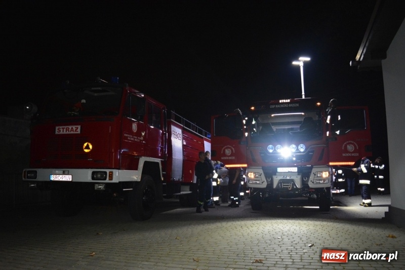 Zdjęcie w galerii na portalu naszraciborz.pl: Strażacka feta w Brzeziu. Miejscowa OSP ma nowiutki wóz bojowy na 140. urodziny  wiadomości z regionu