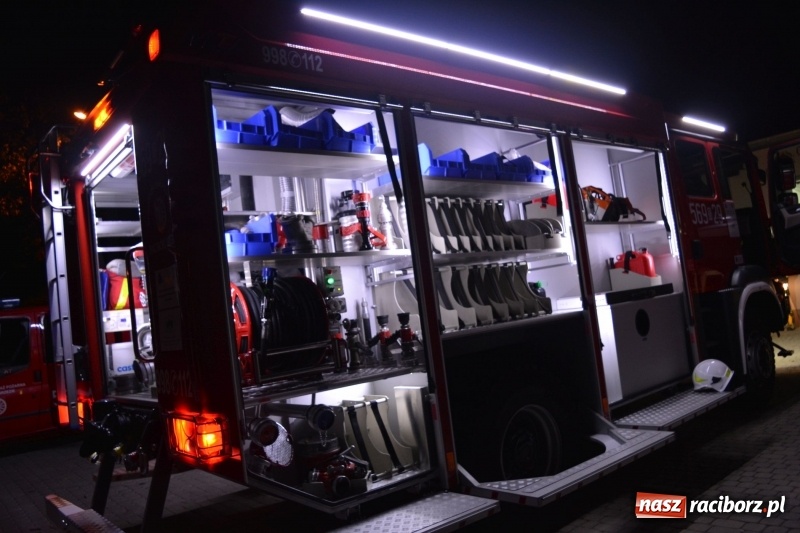 Zdjęcie w galerii na portalu naszraciborz.pl: Strażacka feta w Brzeziu. Miejscowa OSP ma nowiutki wóz bojowy na 140. urodziny  wiadomości z regionu