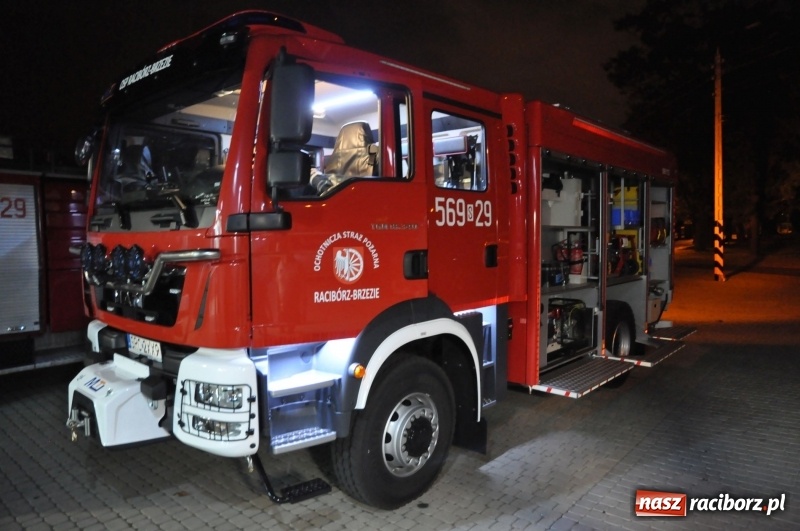Zdjęcie w galerii na portalu naszraciborz.pl: Strażacka feta w Brzeziu. Miejscowa OSP ma nowiutki wóz bojowy na 140. urodziny  wiadomości z regionu