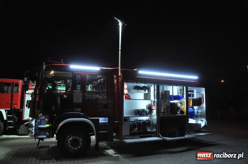 Zdjęcie w galerii na portalu naszraciborz.pl: Strażacka feta w Brzeziu. Miejscowa OSP ma nowiutki wóz bojowy na 140. urodziny  wiadomości z regionu