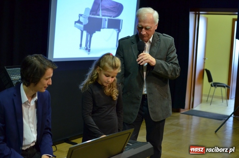 Zdjęcie w galerii na portalu naszraciborz.pl: Od klawesynu do fortepianu. Koncerty w RCK  wiadomości z regionu