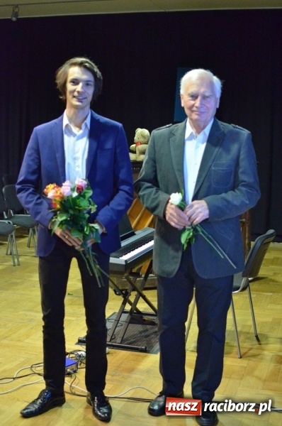 Zdjęcie w galerii na portalu naszraciborz.pl: Od klawesynu do fortepianu. Koncerty w RCK  wiadomości z regionu
