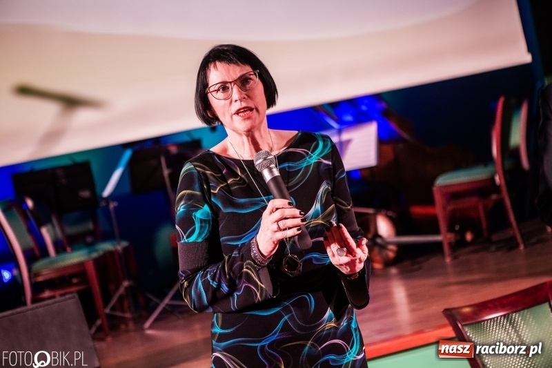 Zdjęcie w galerii na portalu naszraciborz.pl: Uczelnia-biznes-miasto. Globalna gospodarka stawia nowe wyzwania. Nowoczesny kampus na Opawskiej  wiadomości z regionu