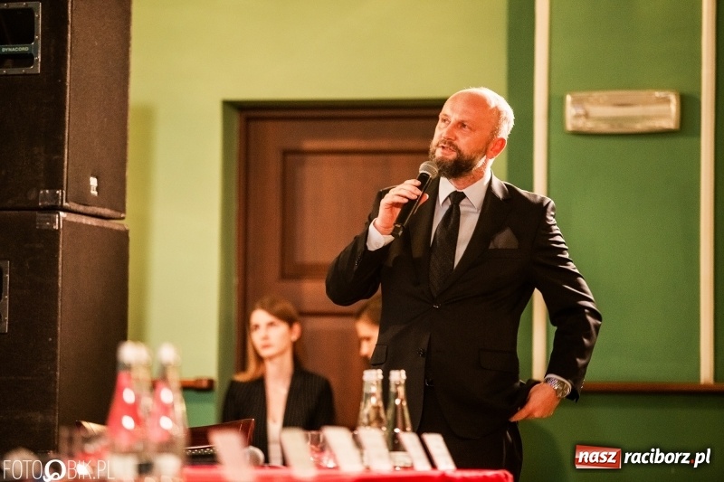 Zdjęcie w galerii na portalu naszraciborz.pl: Uczelnia-biznes-miasto. Globalna gospodarka stawia nowe wyzwania. Nowoczesny kampus na Opawskiej  wiadomości z regionu