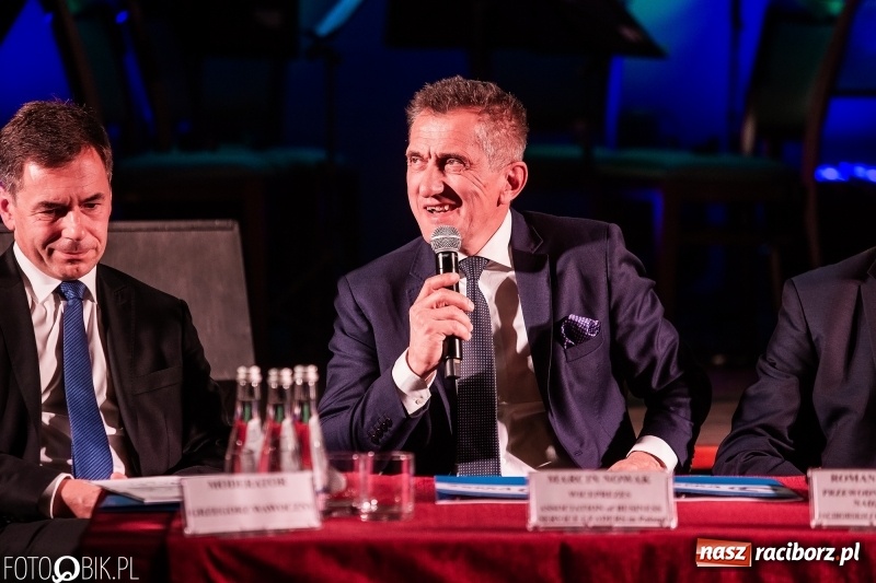 Zdjęcie w galerii na portalu naszraciborz.pl: Uczelnia-biznes-miasto. Globalna gospodarka stawia nowe wyzwania. Nowoczesny kampus na Opawskiej  wiadomości z regionu