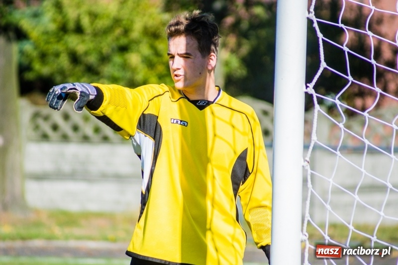 Zdjęcie w galerii na portalu naszraciborz.pl: Juniorzy starsi: Wicelider z Tworkowa lepszy od Lysek wiadomości z regionu