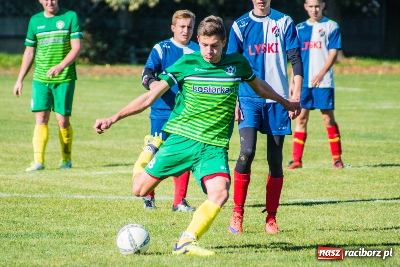 Zdjęcie w galerii na portalu naszraciborz.pl: Juniorzy starsi: Wicelider z Tworkowa lepszy od Lysek wiadomości z regionu