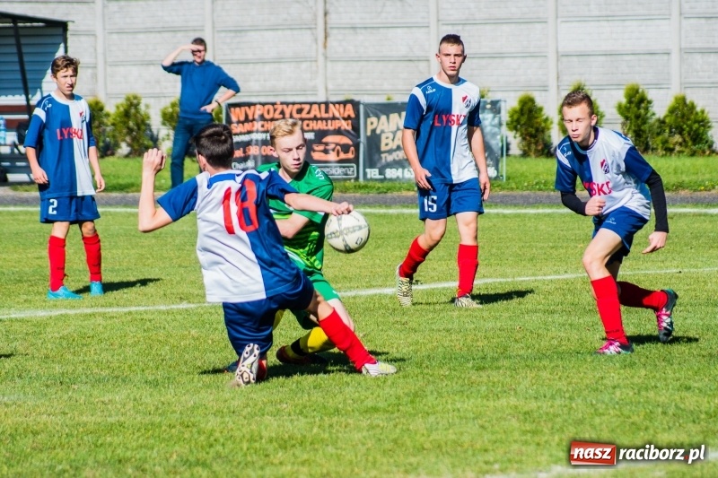 Zdjęcie w galerii na portalu naszraciborz.pl: Juniorzy starsi: Wicelider z Tworkowa lepszy od Lysek wiadomości z regionu