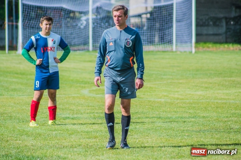 Zdjęcie w galerii na portalu naszraciborz.pl: Juniorzy starsi: Wicelider z Tworkowa lepszy od Lysek wiadomości z regionu