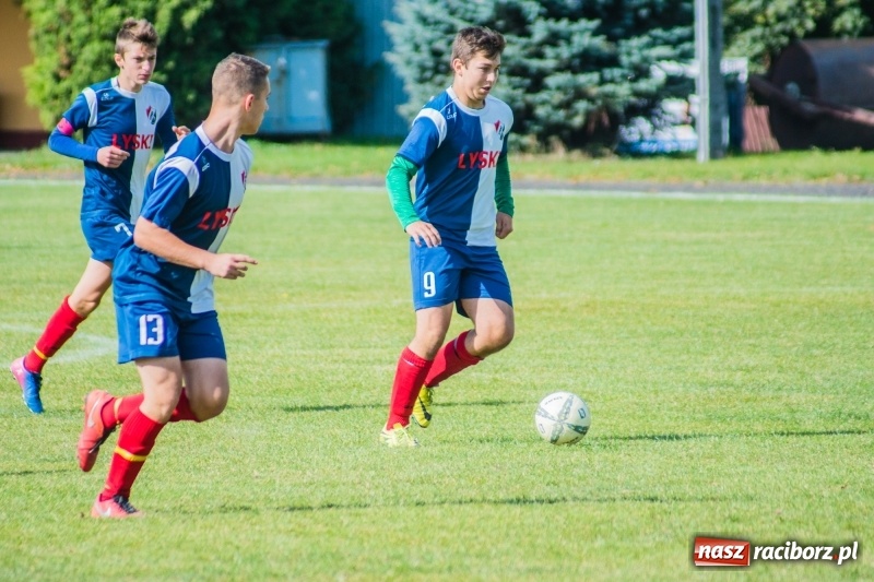 Zdjęcie w galerii na portalu naszraciborz.pl: Juniorzy starsi: Wicelider z Tworkowa lepszy od Lysek wiadomości z regionu