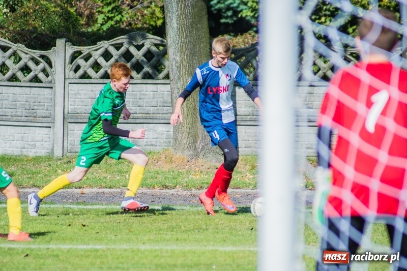 Zdjęcie w galerii na portalu naszraciborz.pl: Juniorzy starsi: Wicelider z Tworkowa lepszy od Lysek wiadomości z regionu