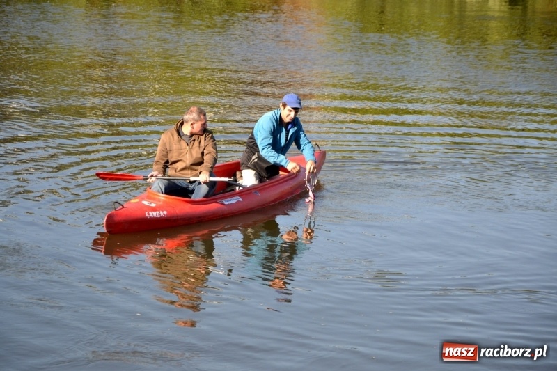 Zdjęcie w galerii na portalu naszraciborz.pl: Ostani spływ w sezonie. Symboliczne zamknięcie Meandrów Odry wiadomości z regionu