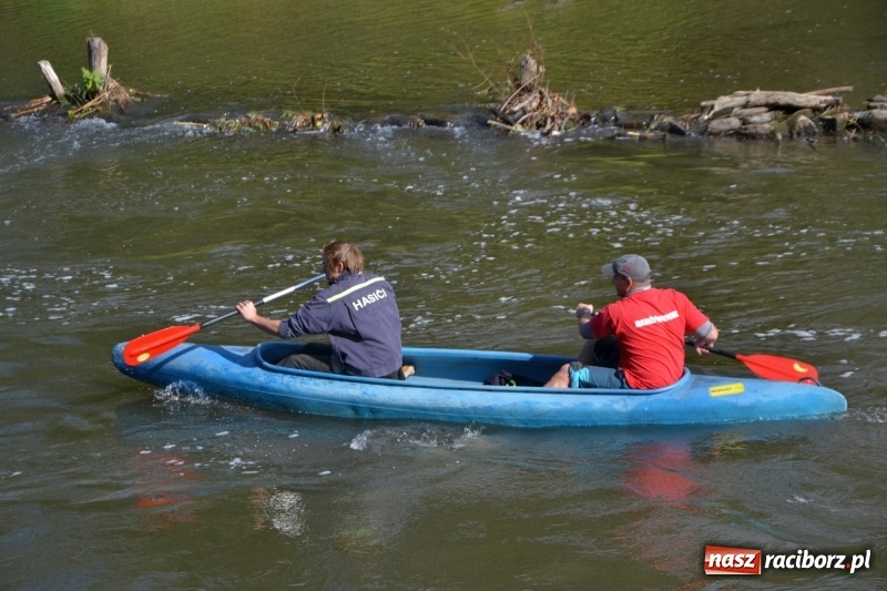 Zdjęcie w galerii na portalu naszraciborz.pl: Ostani spływ w sezonie. Symboliczne zamknięcie Meandrów Odry wiadomości z regionu