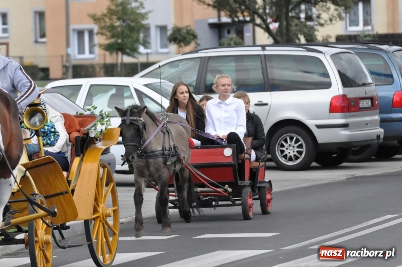 Zdjęcie w galerii na portalu naszraciborz.pl: Raciborski Hubertus 2018. Przemarsz przez miasto i pogoń za lisem wiadomości z regionu