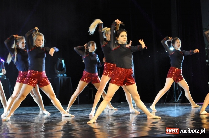 Zdjęcie w galerii na portalu naszraciborz.pl: RCK zapełniony po brzegi. Gala SKAZY 2018  wiadomości z regionu